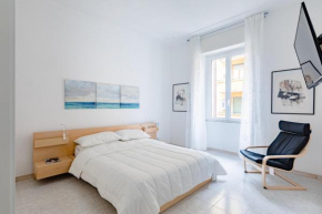 Arezzo Apartment, Metro Bologna e bus per la Sapienza, 4 persone, WiFi, Rome